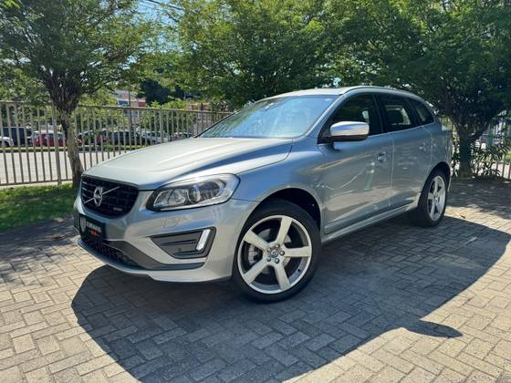 VOLVO XC60 2.0 T6 R DESIGN TURBO GASOLINA 4P AUTOMÁTICO